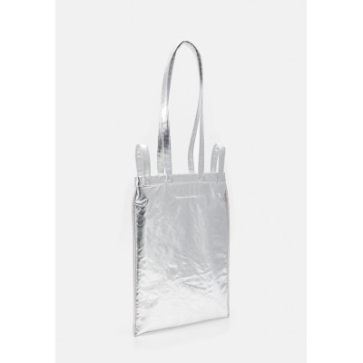 MM6 Maison Margiela SMALL FRIDGE BERLIN - Tote bag - silver/silver-coloured